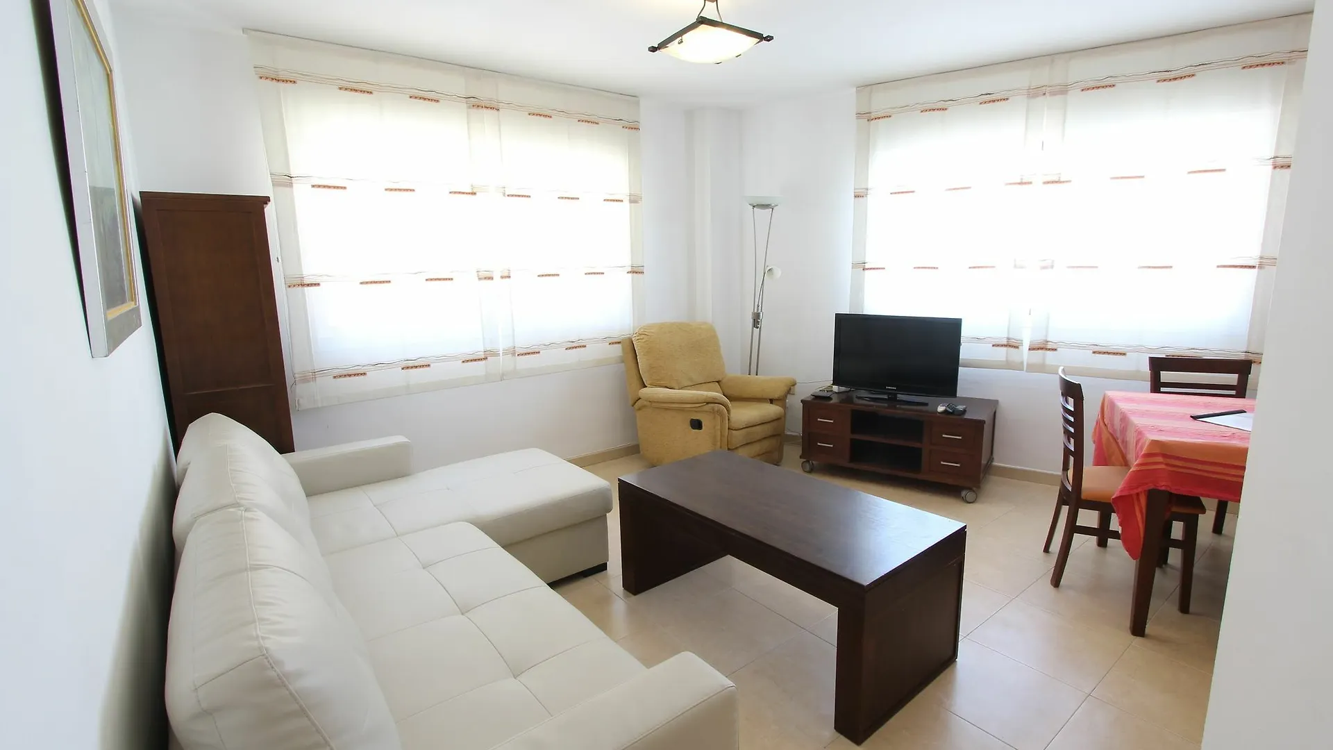 Perfect Home Base For Exploring Málaga